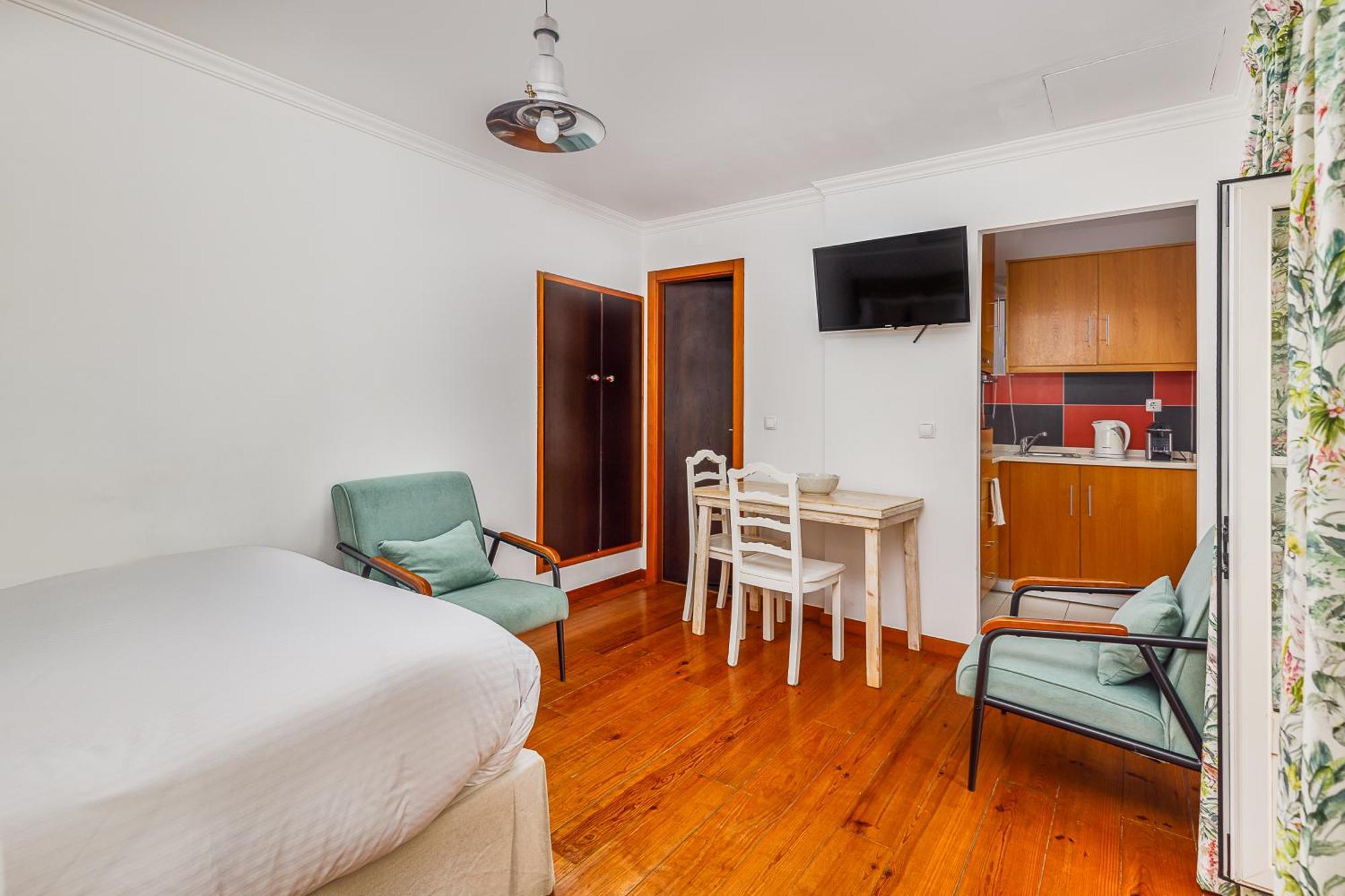 Pateo Santo Estevao-Self Catering Apartments Lisbon Bilik gambar